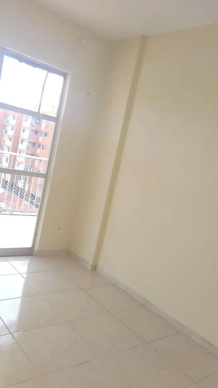 OPORTUNIDADE! Apartamento próximo de comércio e transportes! - Foto 2