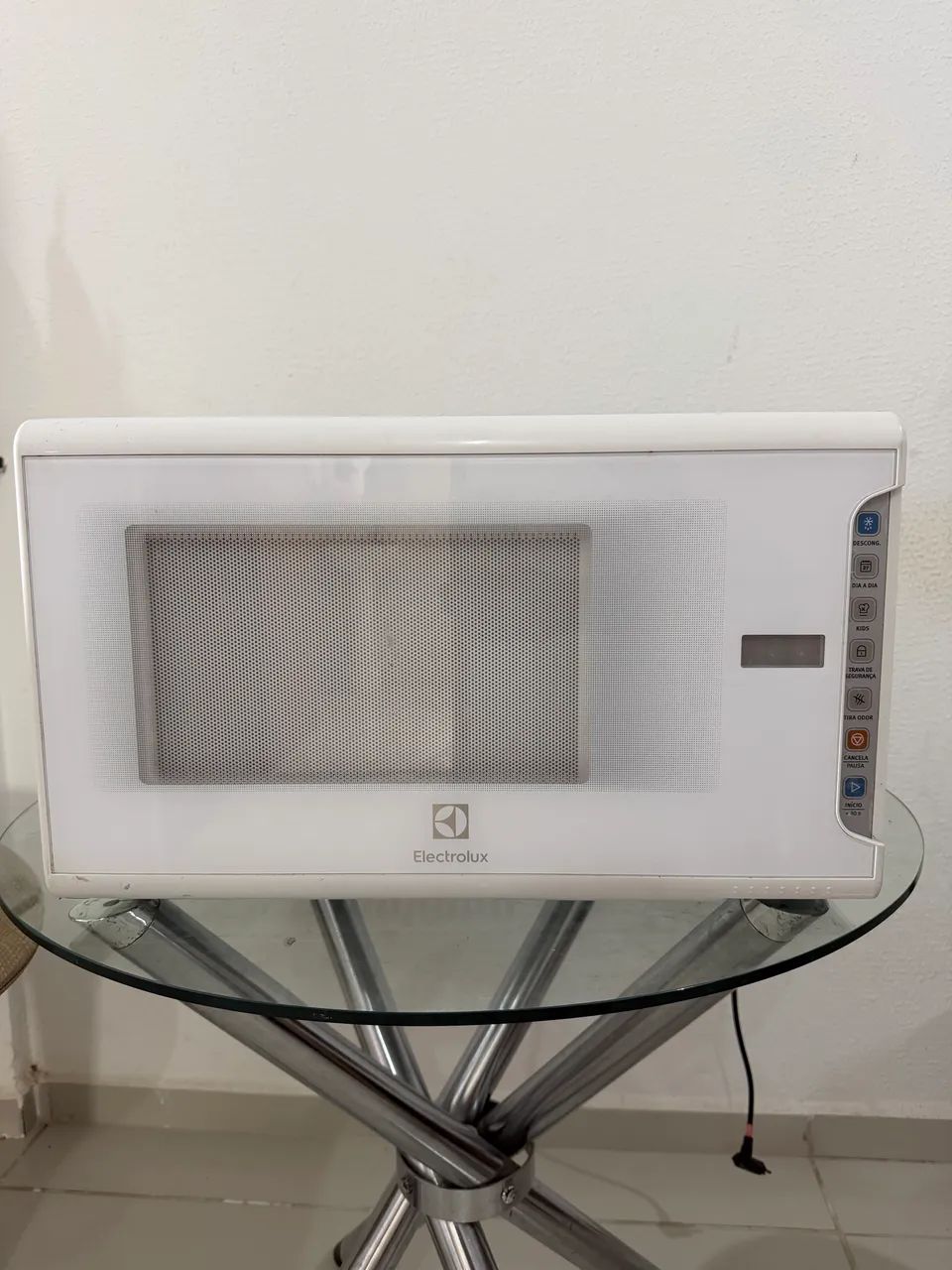 Microondas Eletrolux 31 litros