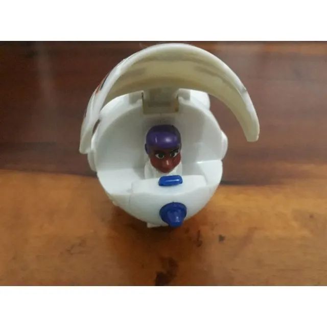 Coleção Buzz Lightyear Disney Pixar - Boneco Alisha pilotando a nave de transporte + Bonec - Foto 2