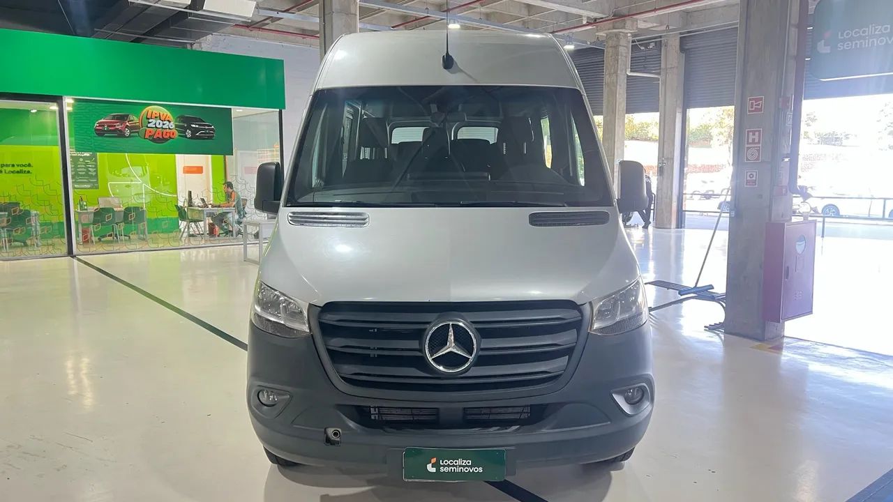Mercedes-Benz Sprinter 417 FURGÃO L.T.A. DIESEL (E6) 2025