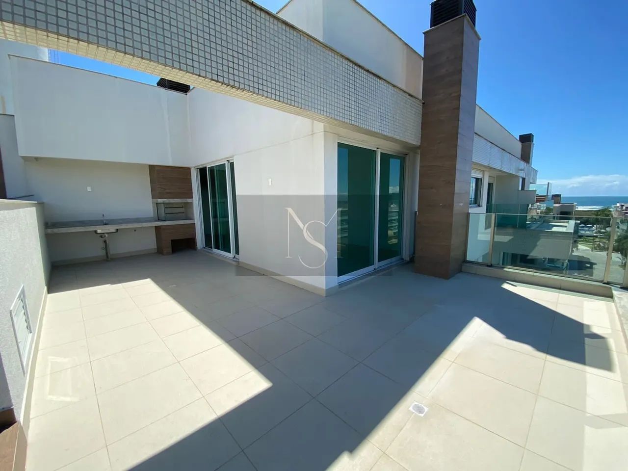 Apartamento Cobertura Linear em Campeche, Florianópolis/SC - Foto 3