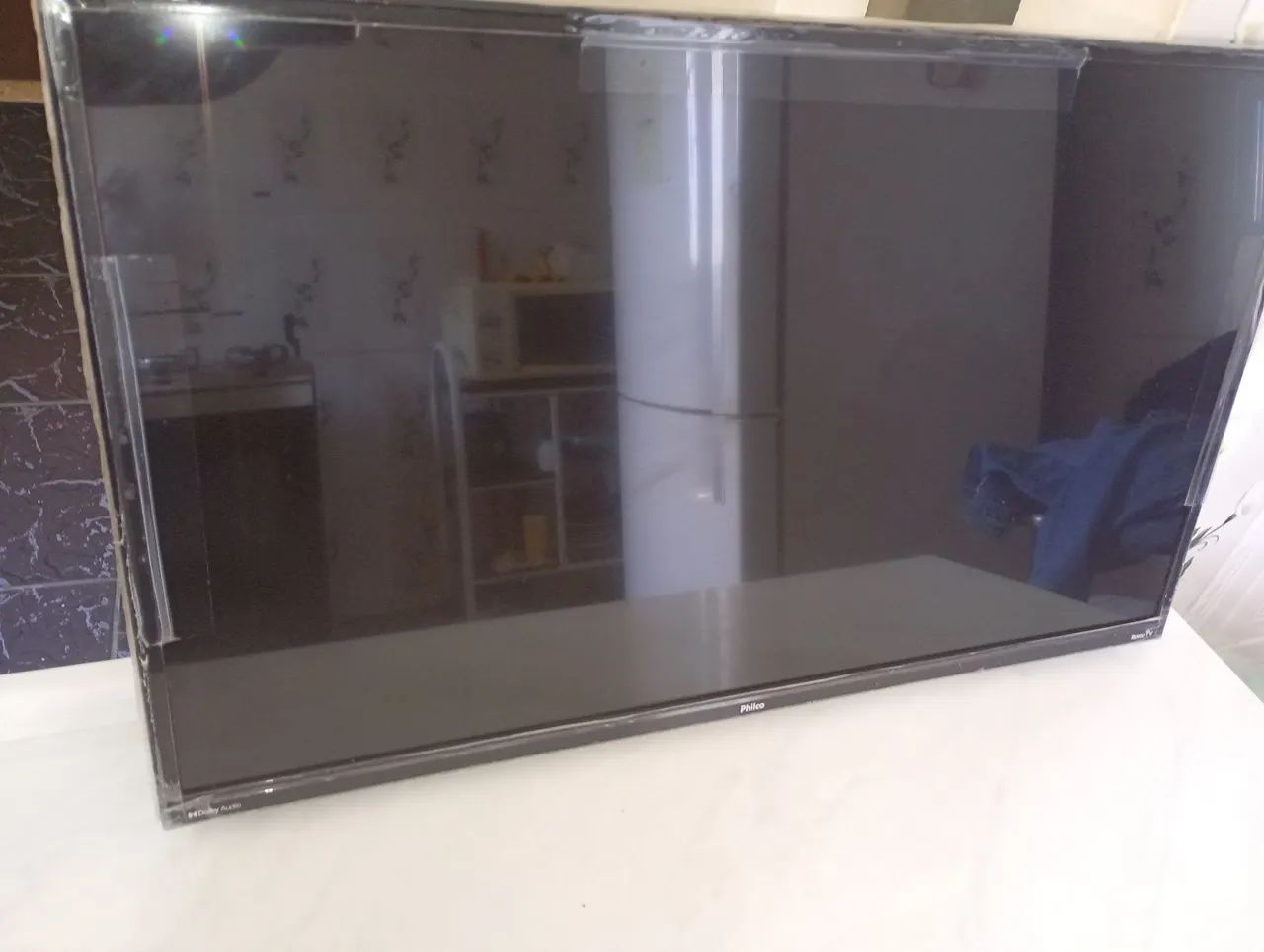 Tv Philco 32 Smart RoKu com defeito 