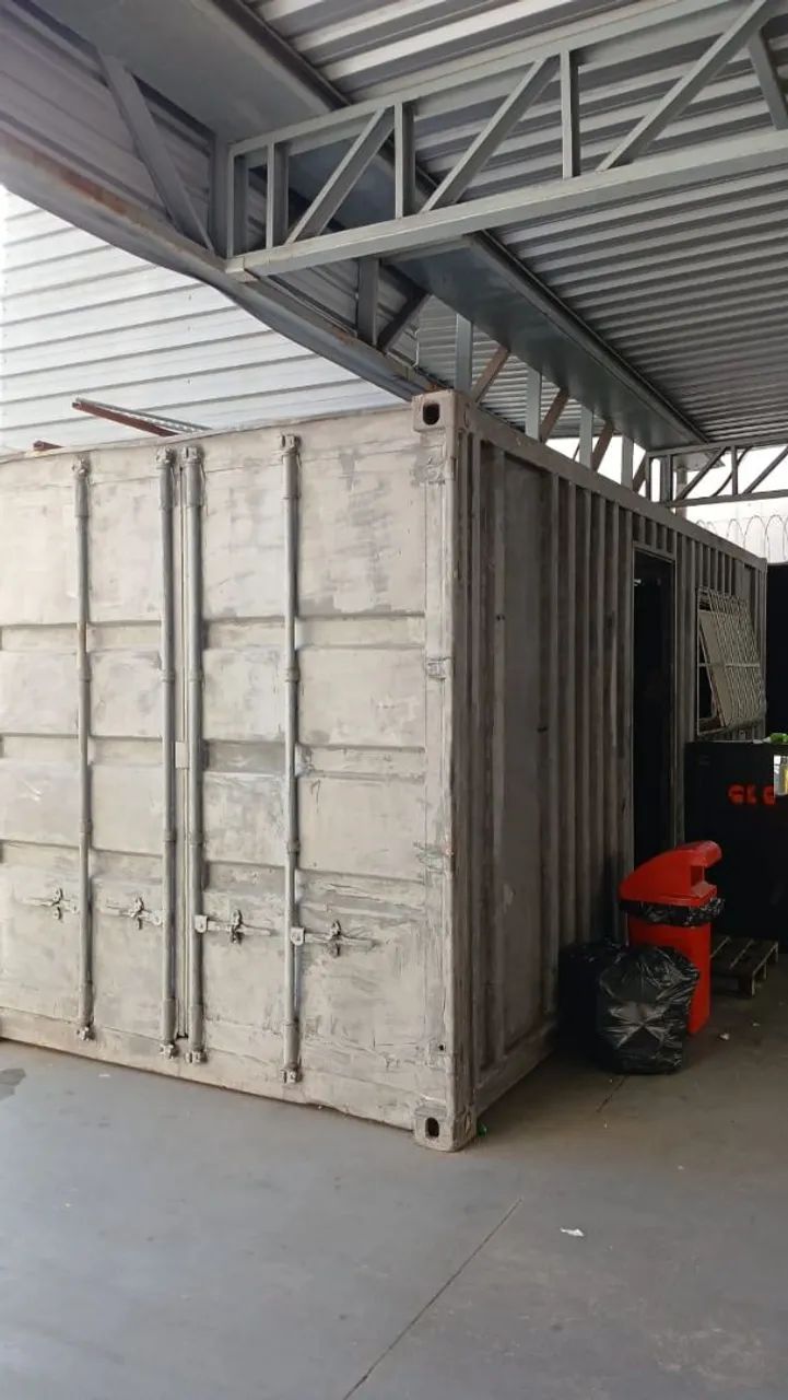 CONTAINER MARÍTIMO 20 PÉS