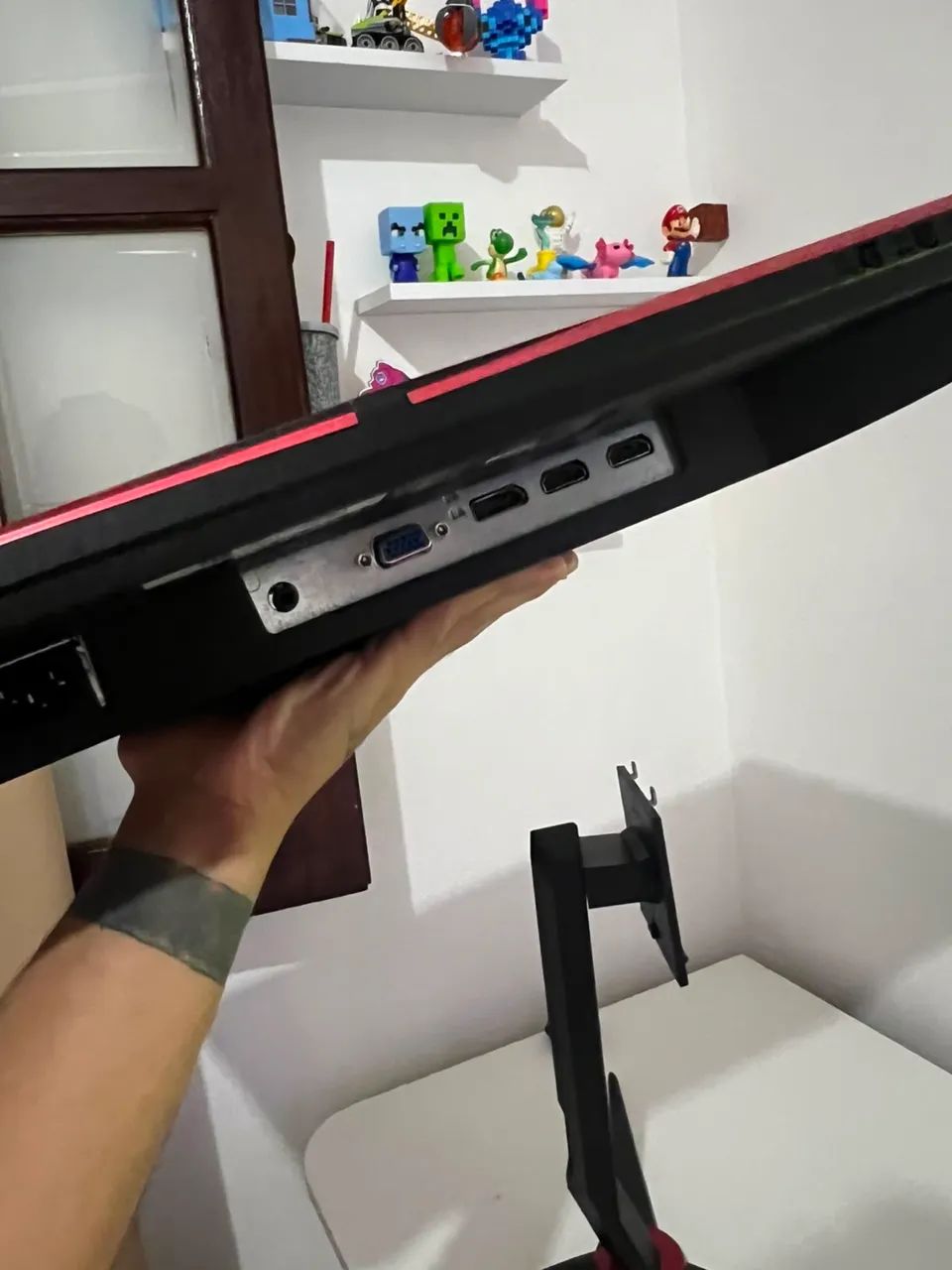 Monitor AOC 24 144hz - Foto 4