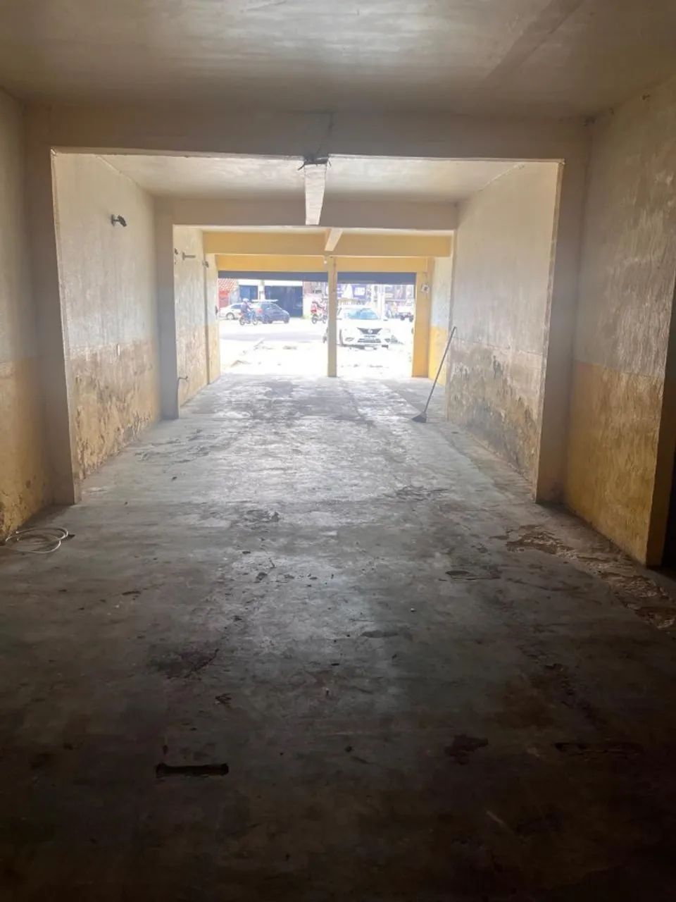 casa com um ponto comercial Boa localização - Foto 2