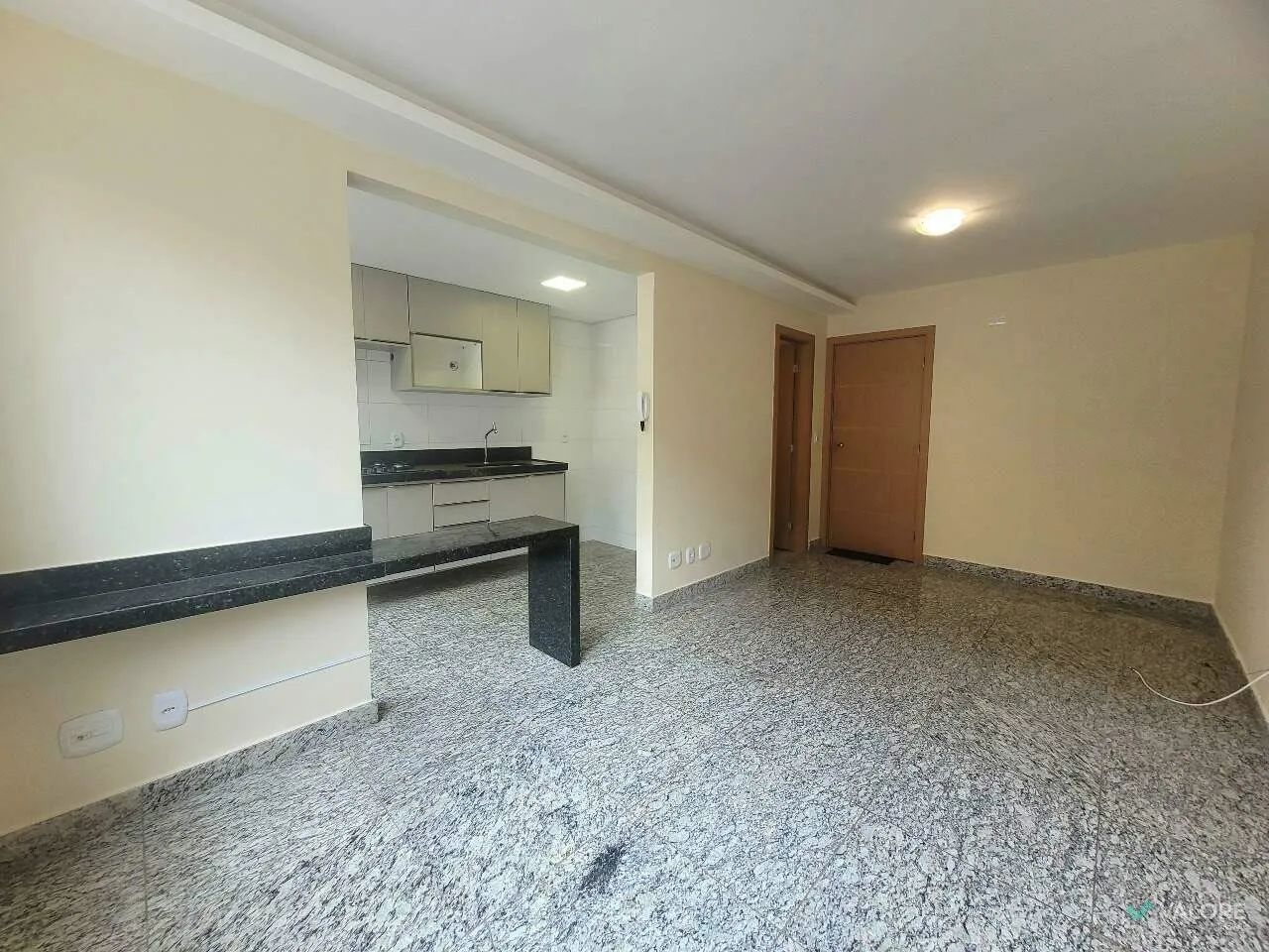 Apartamento de 2 quartos, à venda, no bairro Serra