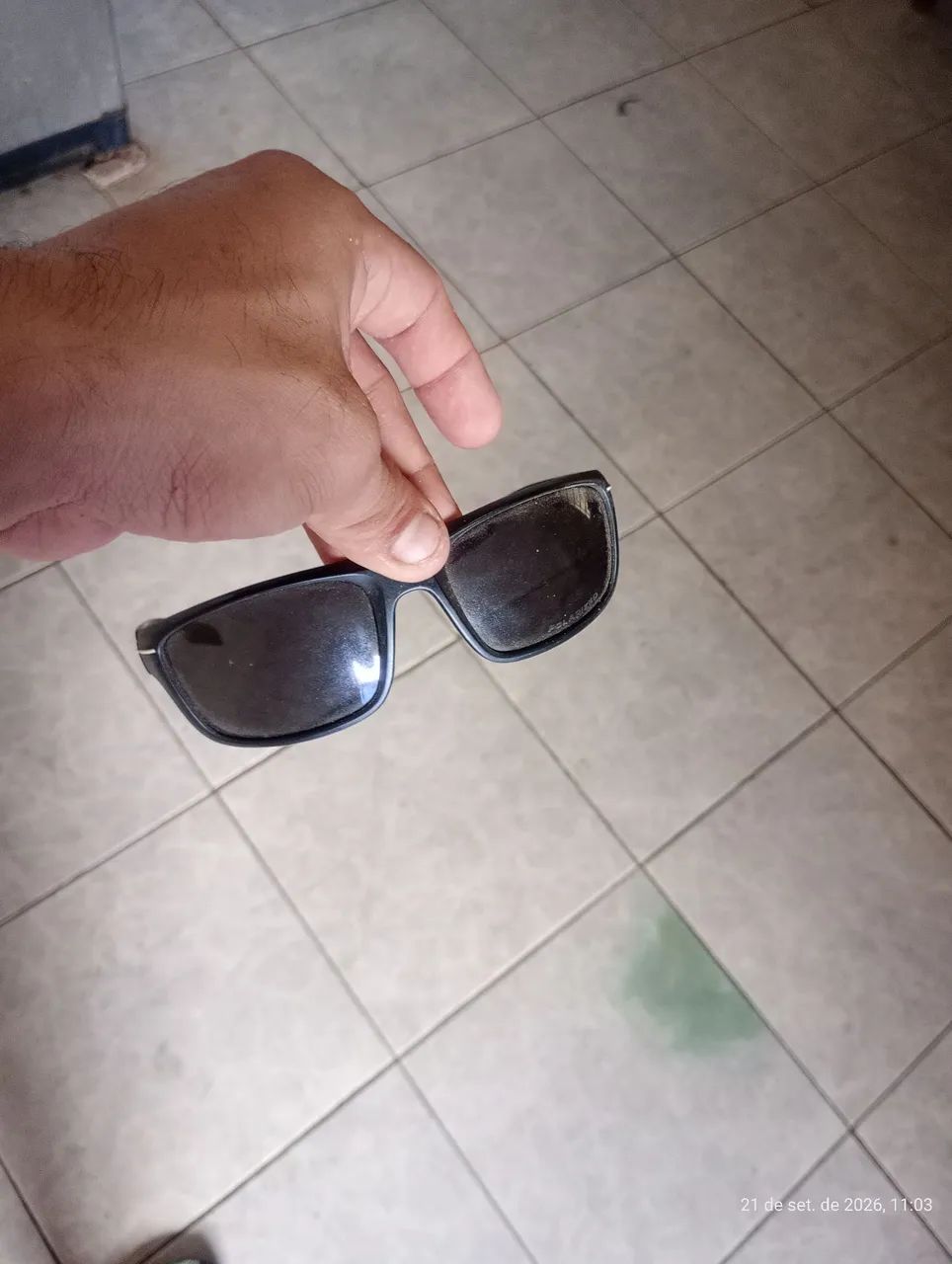 Oculos da marca prada