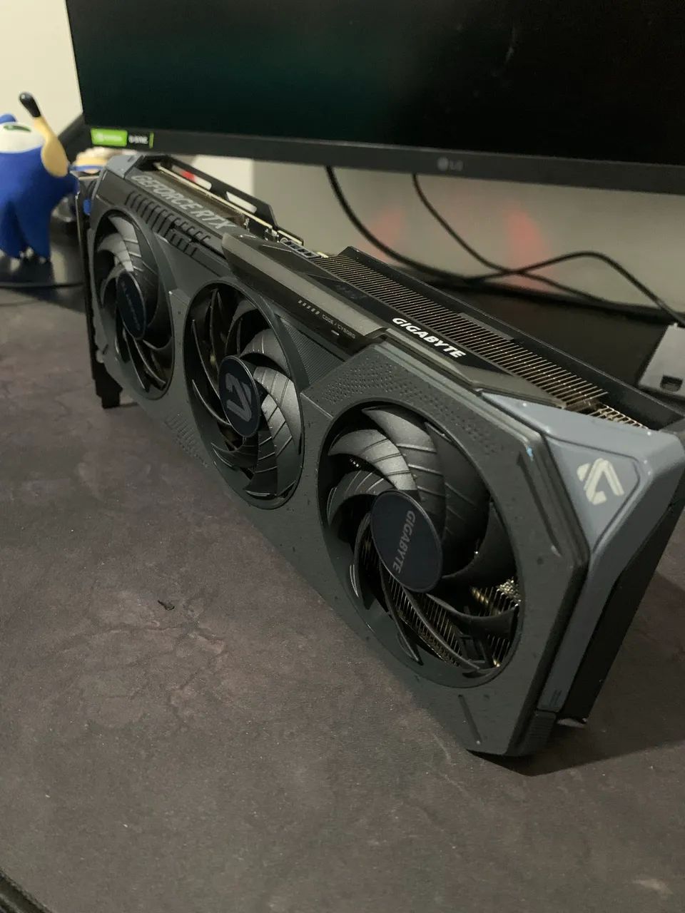 Rtx 5060 ti 8gb - Foto 4