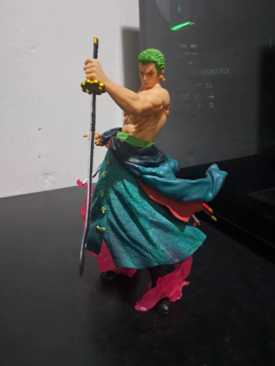 Action Figure One Piece -  Roronoa Zoro 22cm - Foto 3