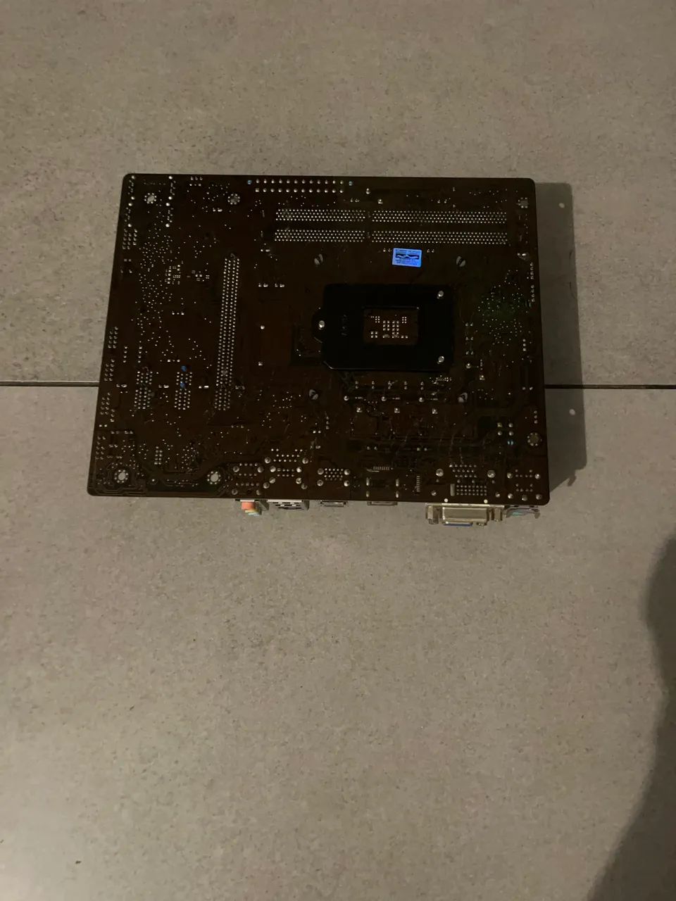 Kit Placa-mãe ASUS H61M-A/BR + Processador Intel + Cooler - Funcionando. - Foto 3
