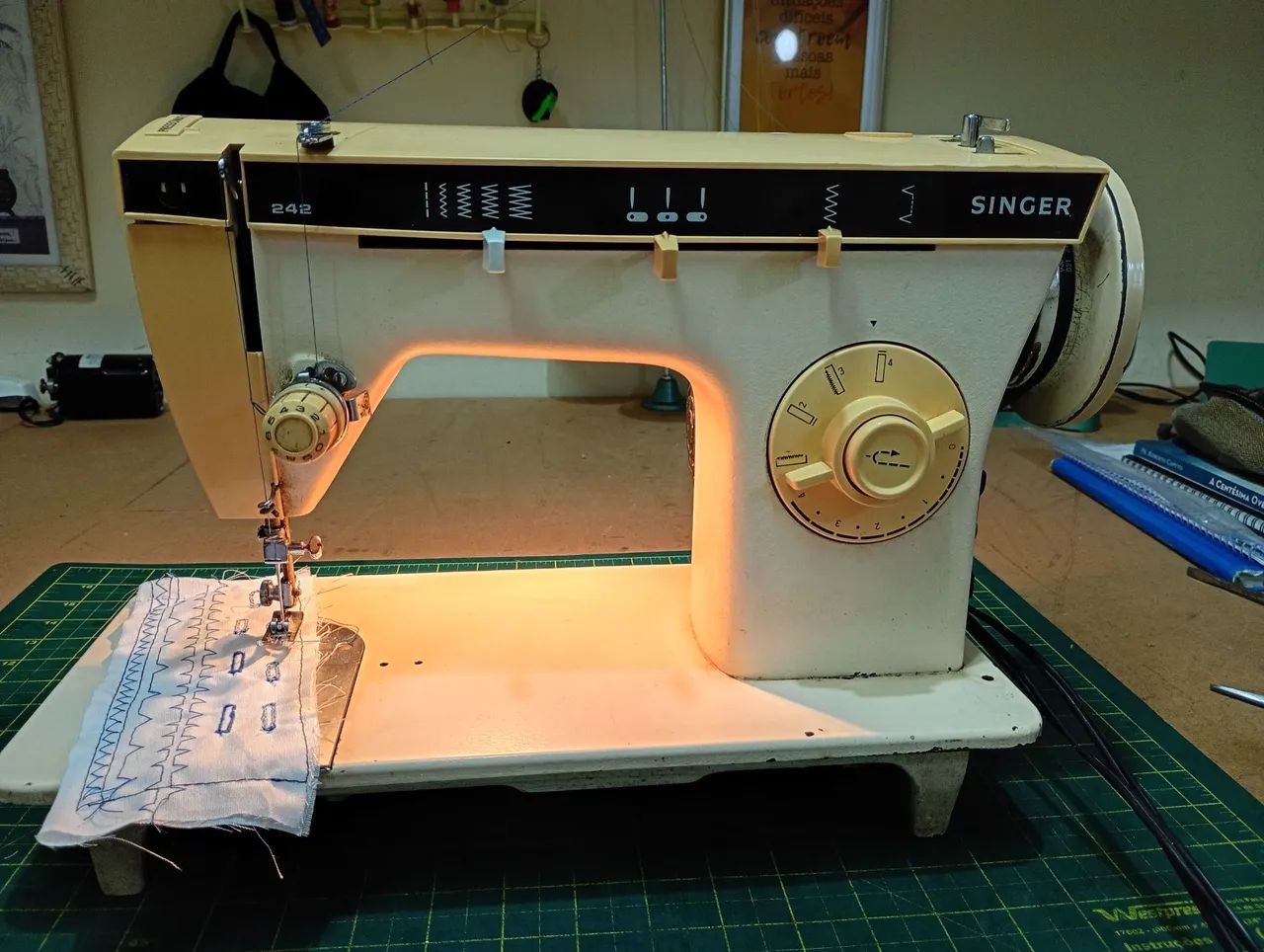 Vendo Singer 242 - Foto 4