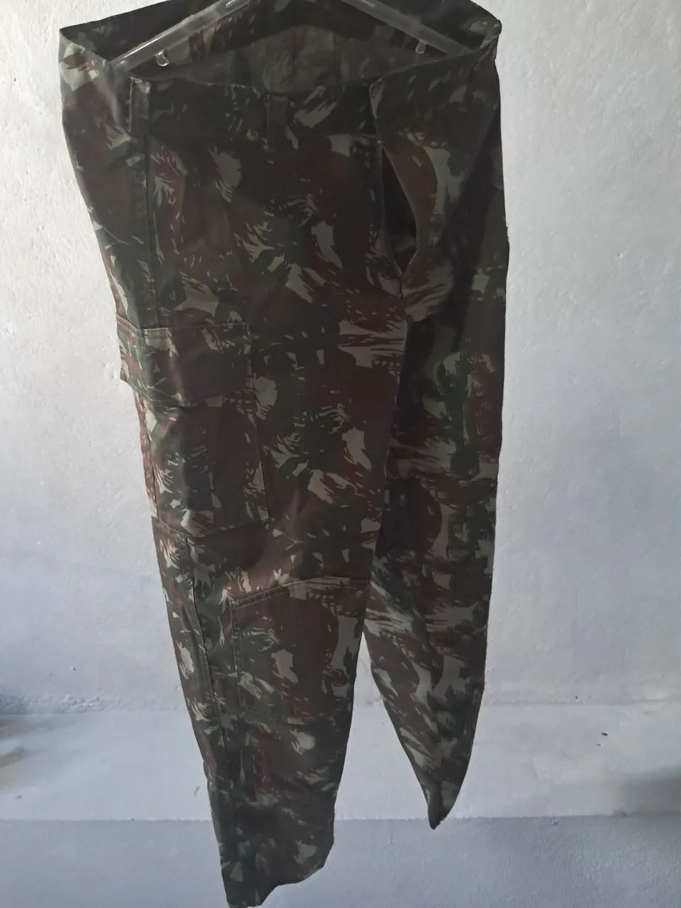 CALÇA CAMUFLADA TAMANHO P - Foto 3
