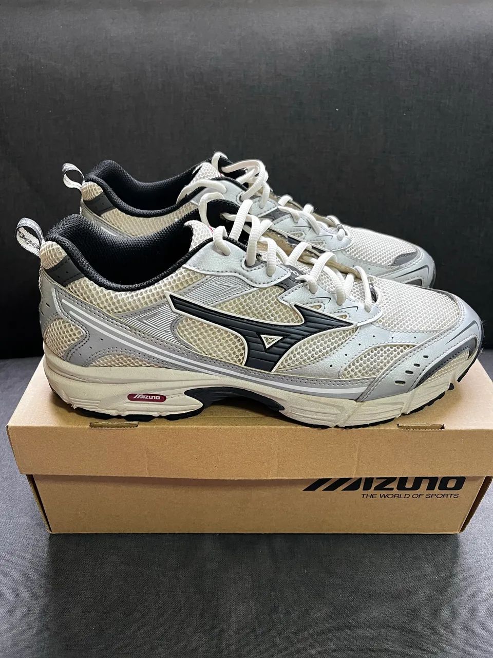 Tênis Mizuno MXR LS Prata - Foto 4