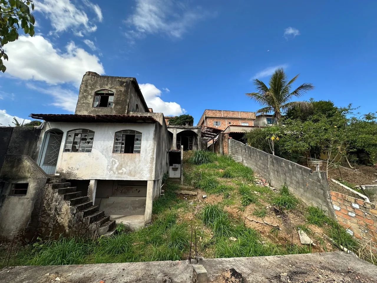 Vendo Lote com 2 Barracões - Foto 2
