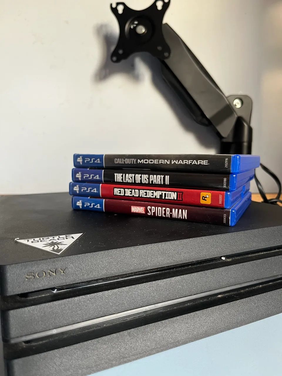 PS4 Pro 1TB - Foto 2