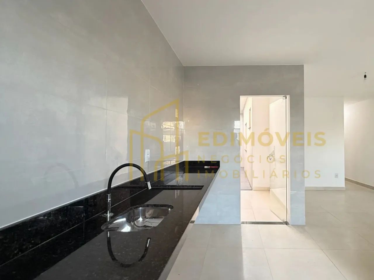 Linda casa linear com 2 quartos e suíte em Campinho da Serra! - Foto 3
