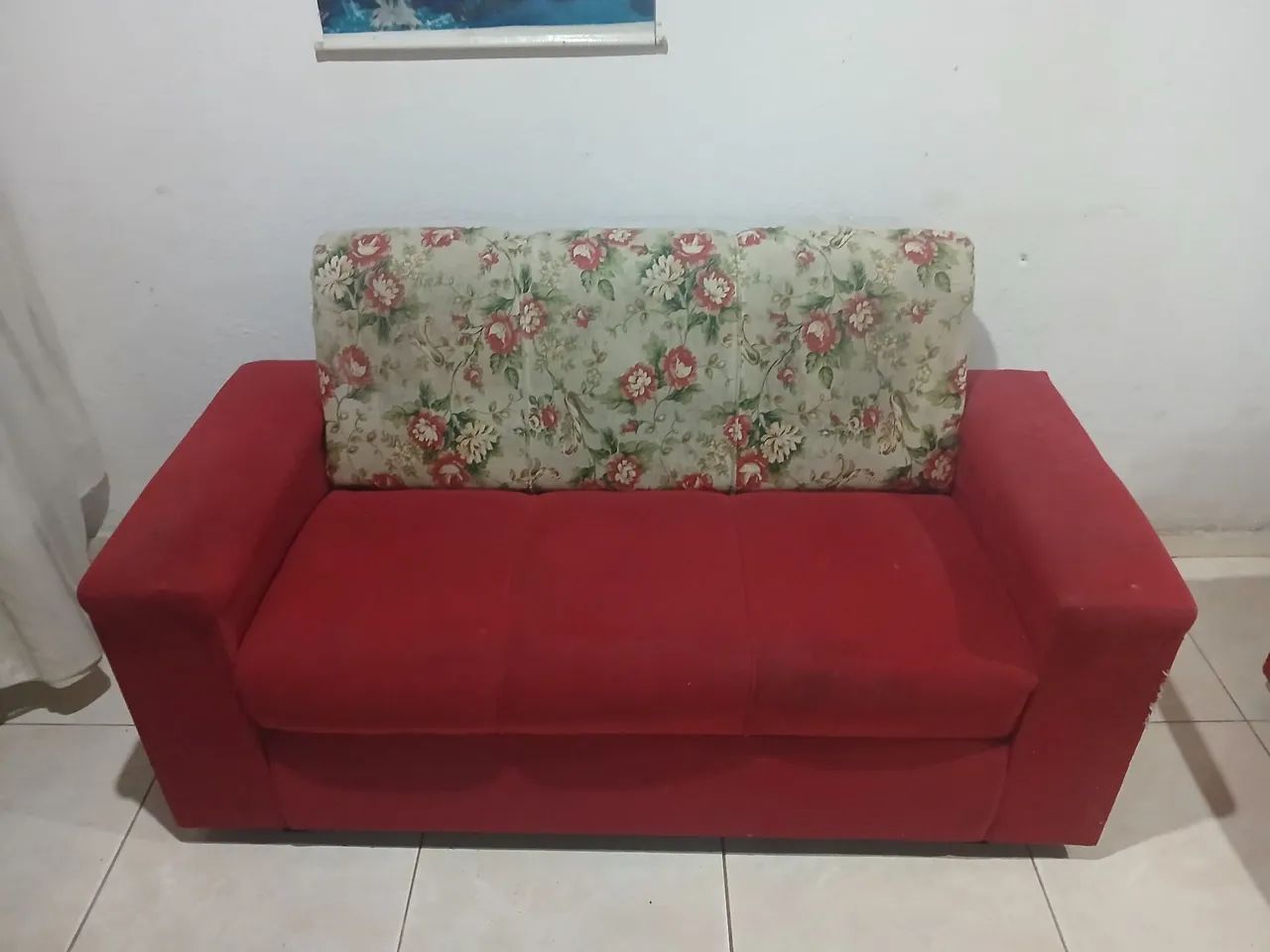 Lindo sofá pouco usado por 400 reais  - Foto 4