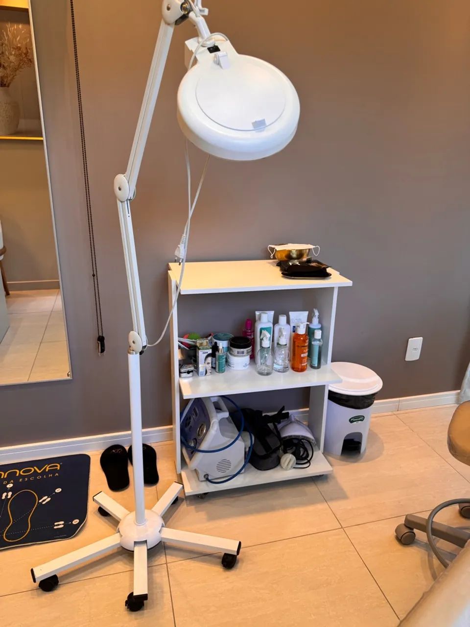 Carrinho e lupa estética  - Foto 3