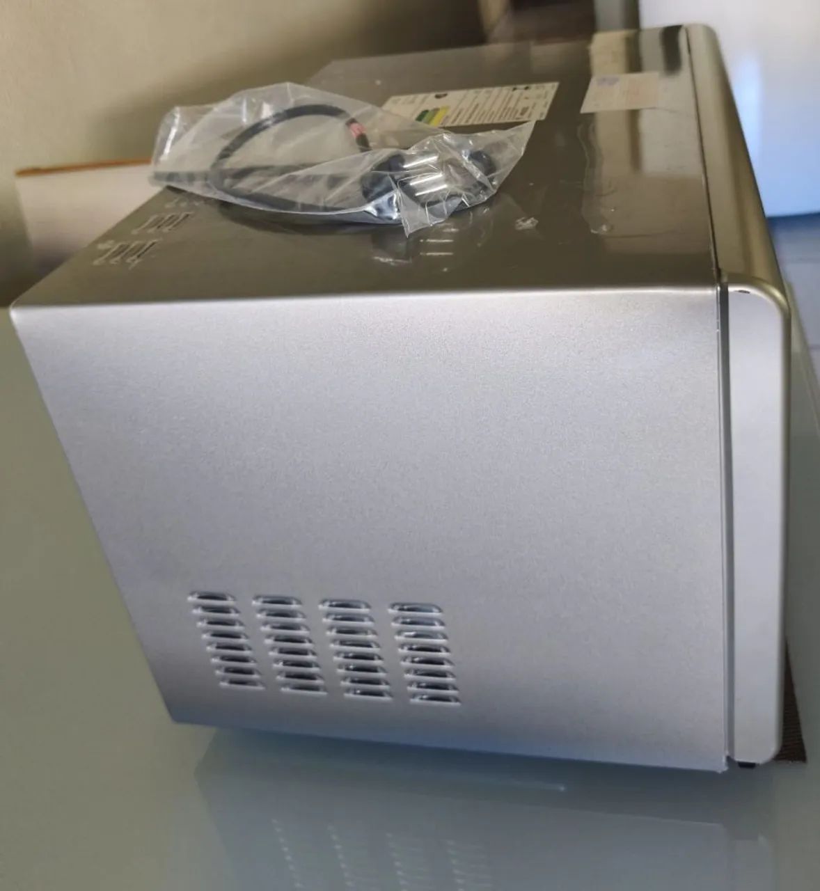 Microondas Eletrolux 31 L - Foto 2