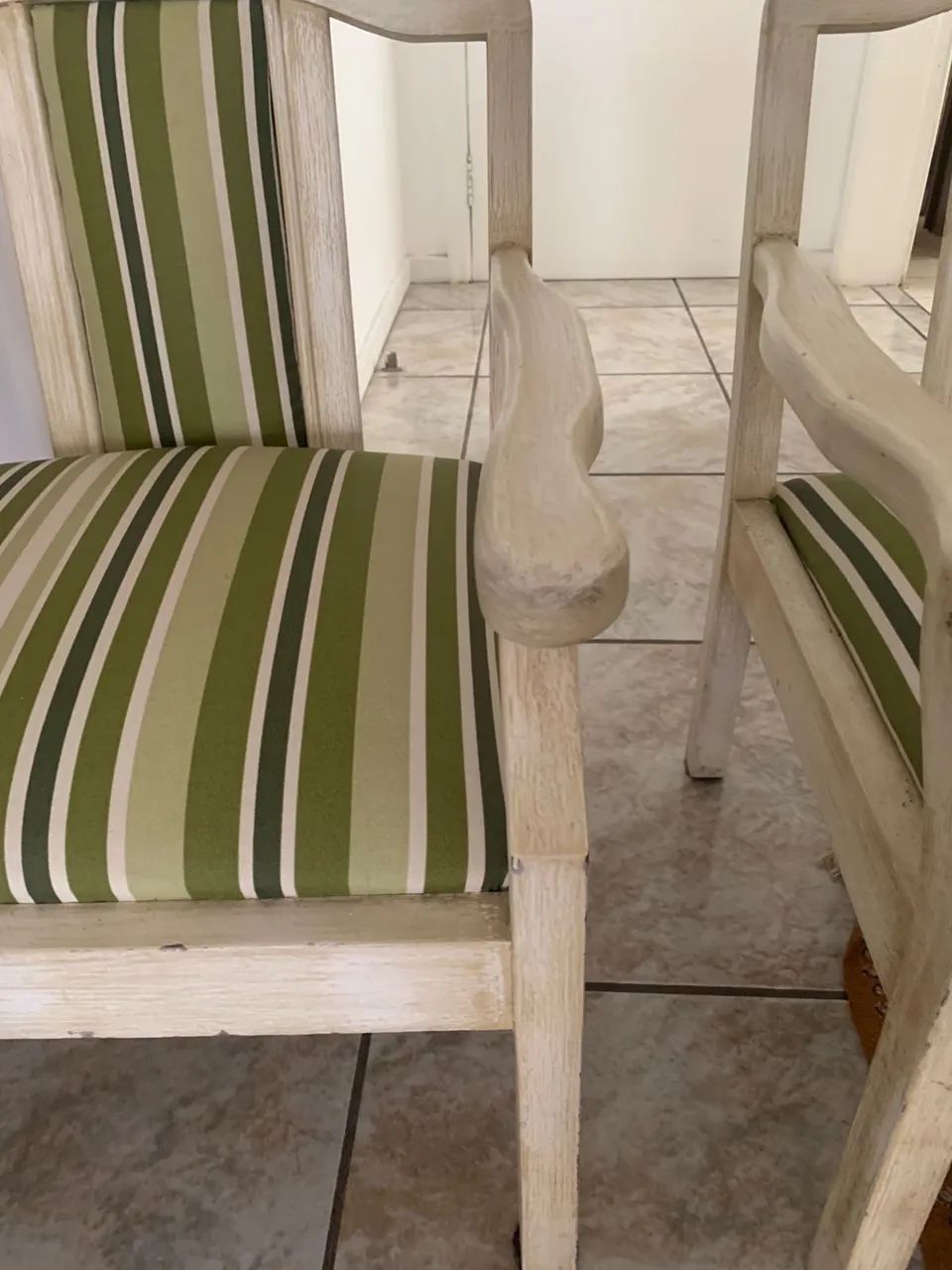 Cadeiras de aproximação - Foto 3