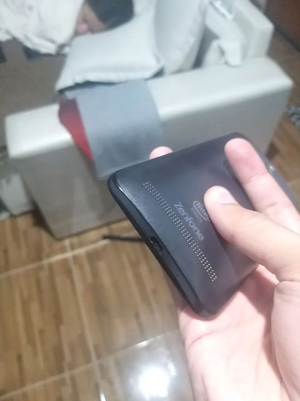 Asus Zenfone - Foto 4