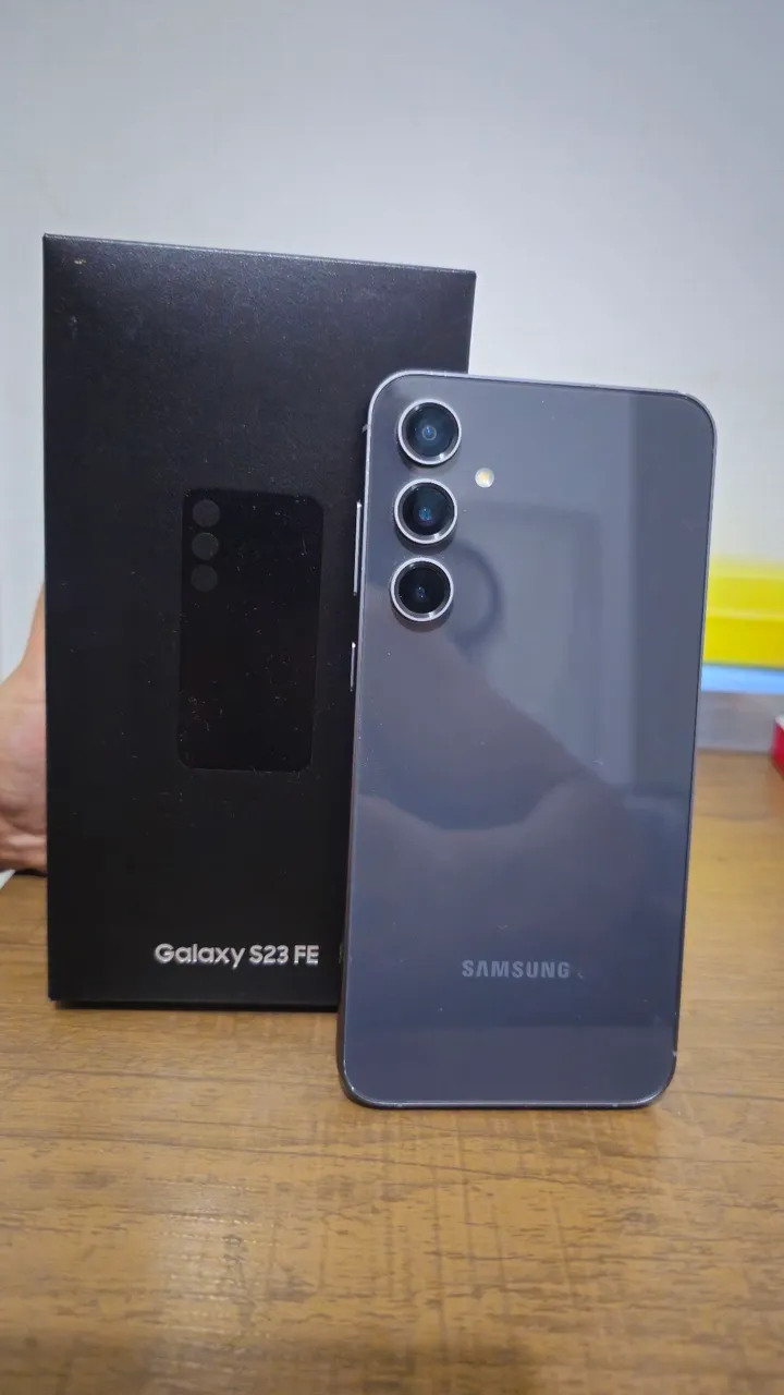 Samsung Galaxy S23 FE 256GB Grafite - Celulares e Smartphones