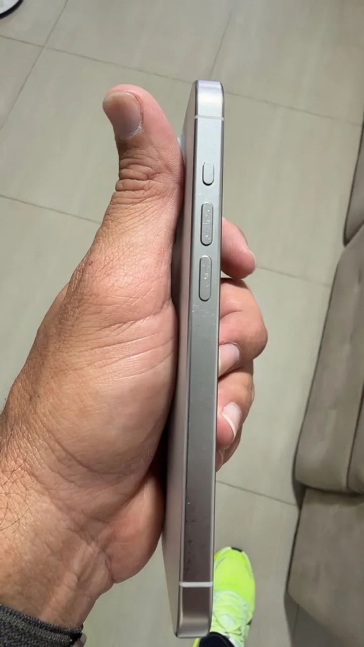Iphone 15 Pro - Foto 5