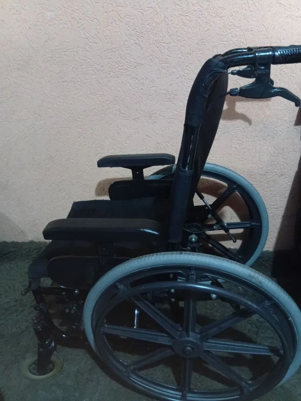 Cadeira de rodas reclinável  - Foto 4
