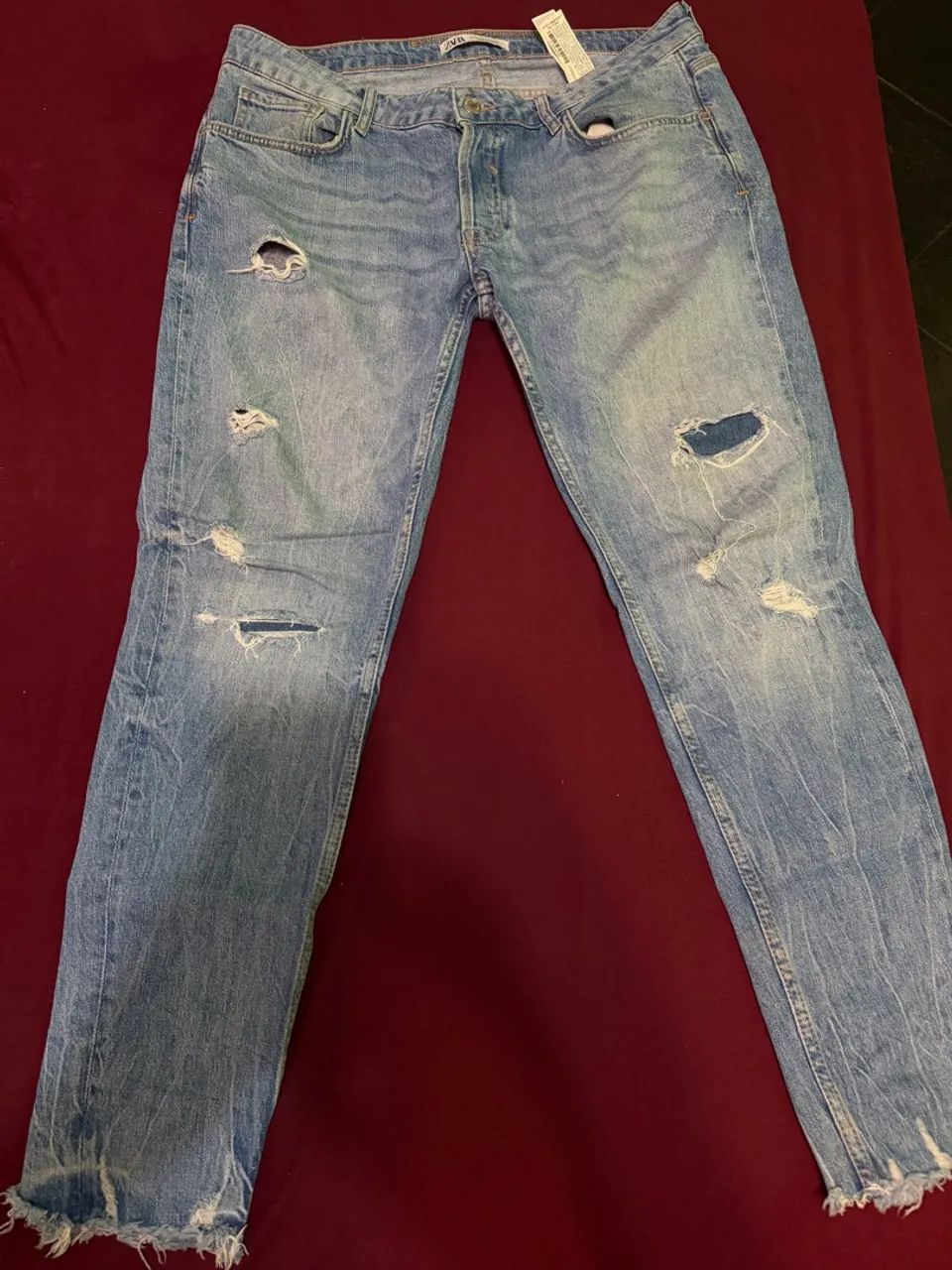 Calça Jeans Zara destroyed