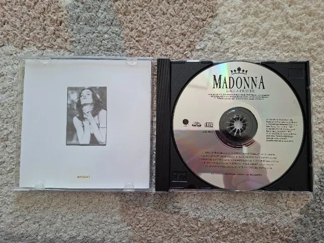 CD Madonna Like a prayer em excelente estado - Foto 2