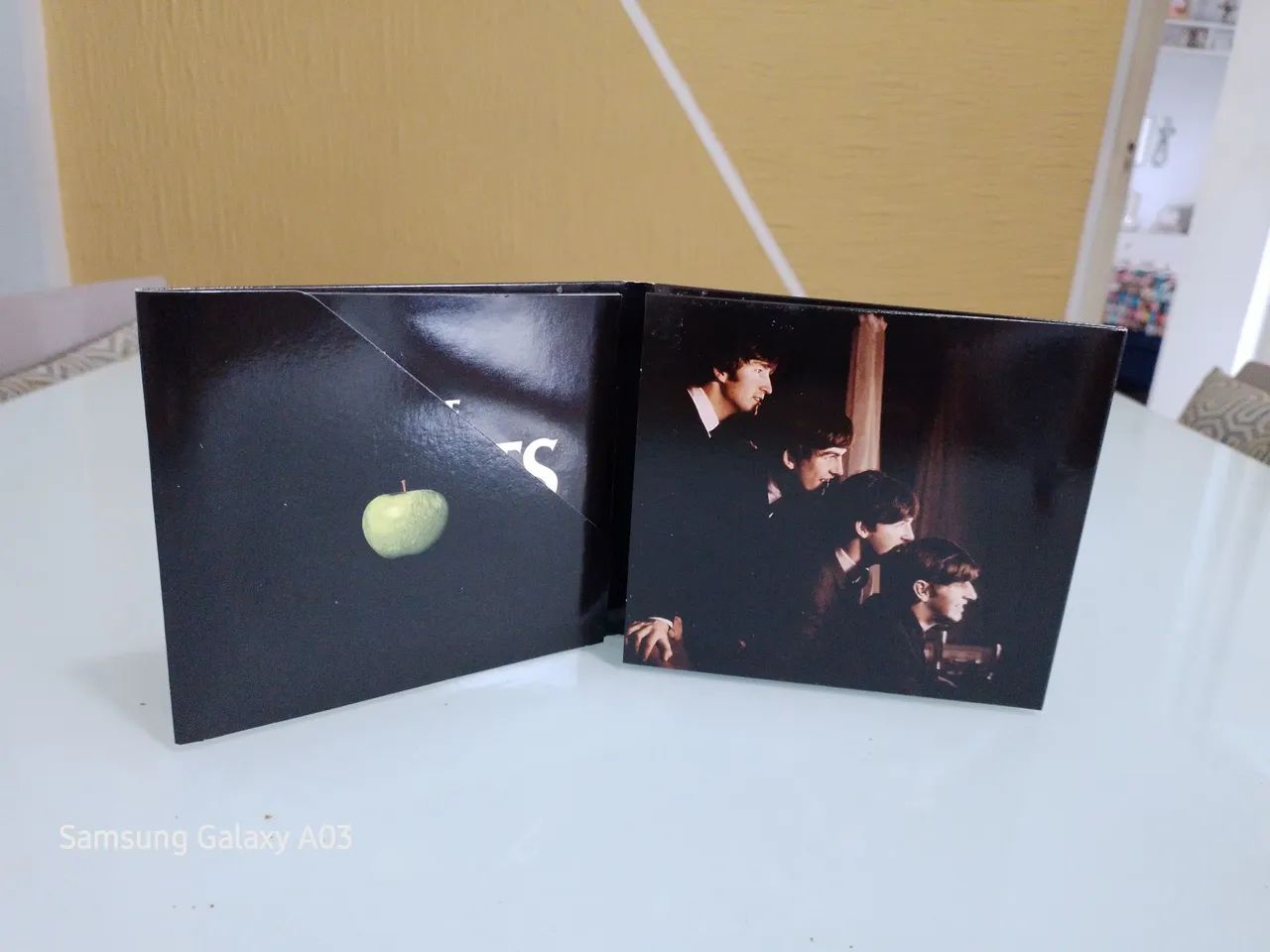 The Beatles  / PAST MASTERS  - Foto 3