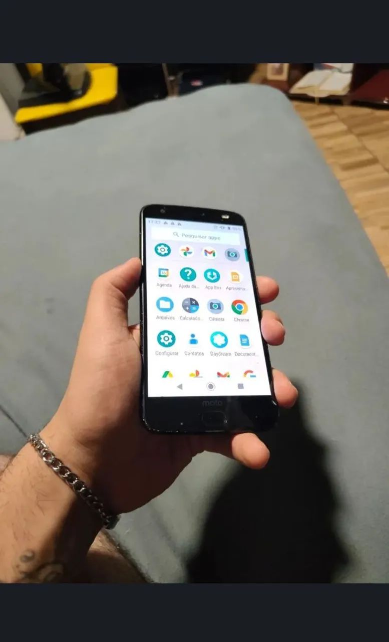 Moto z2