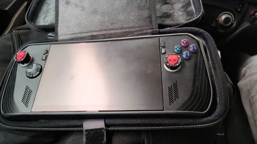 Rog Ally X + case black skull (olx pay) - Foto 2