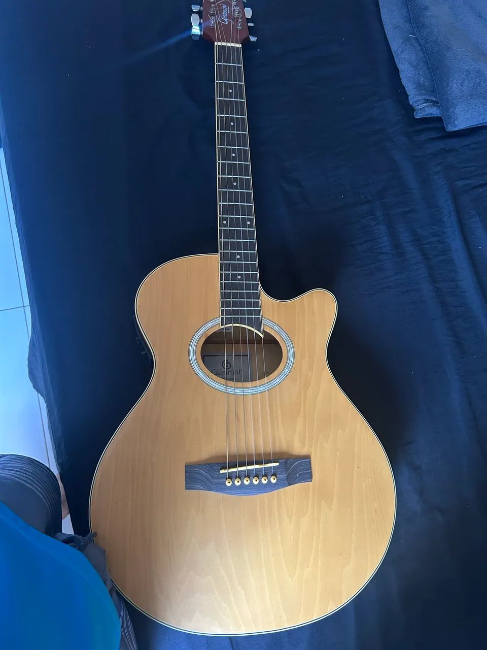 Vende-se Violão  - Foto 2