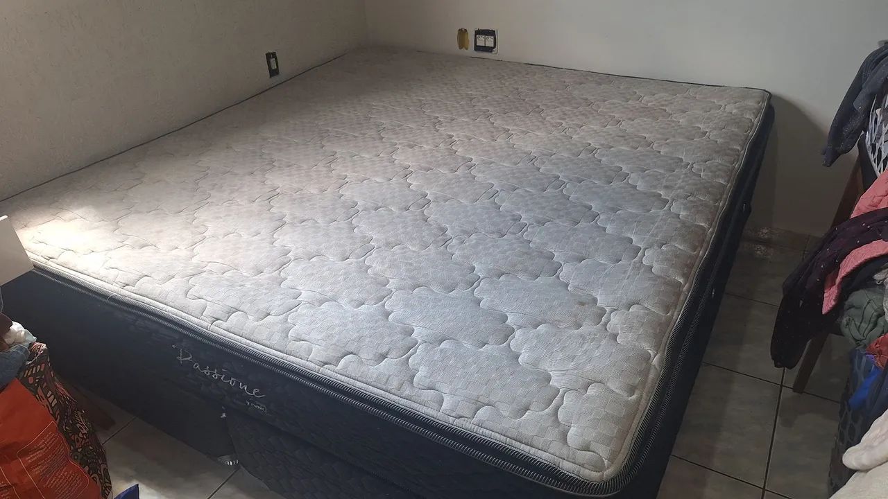 Cama king Size 