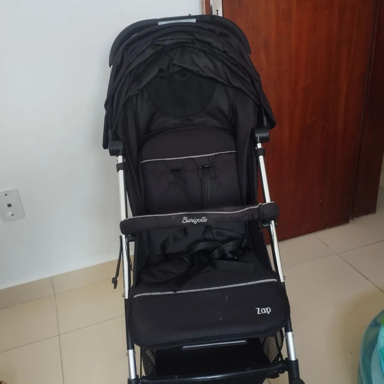 Carrinho de bebê, fecha igual mala - Foto 2