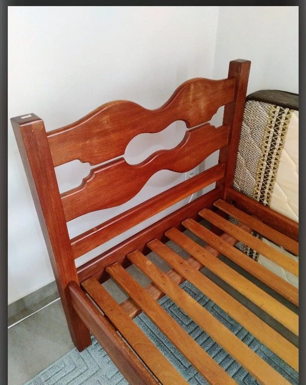 Cama solteiro madeira com colchão  - Foto 4