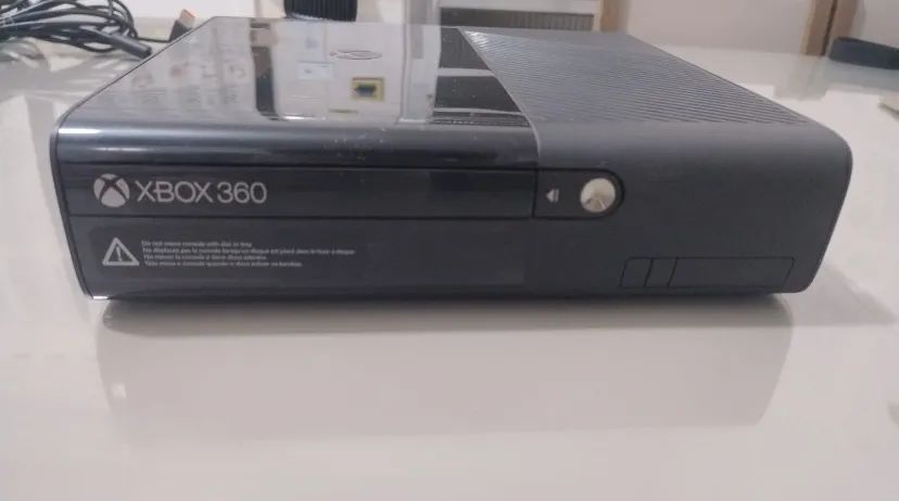Xbox 360 em perfeito estado  - Foto 4