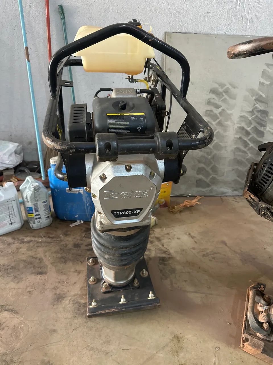 Compactador de solo - Foto 4