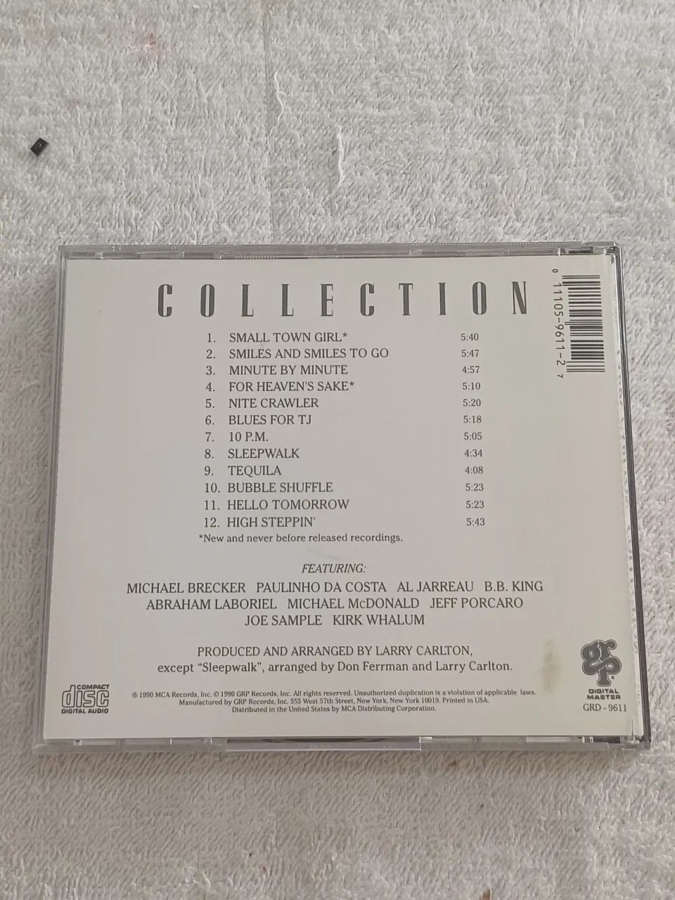 CD de coletânea do guitarrista de jazz Larry Carlton - Foto 2