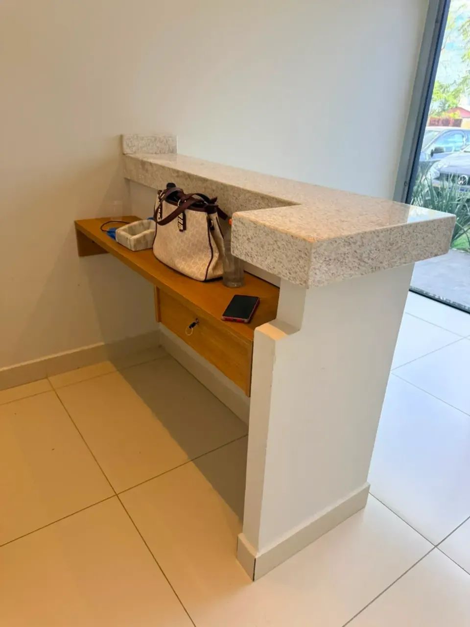 Ponto comercial/Loja/Box para aluguel com 83 metros quadrados - Foto 4
