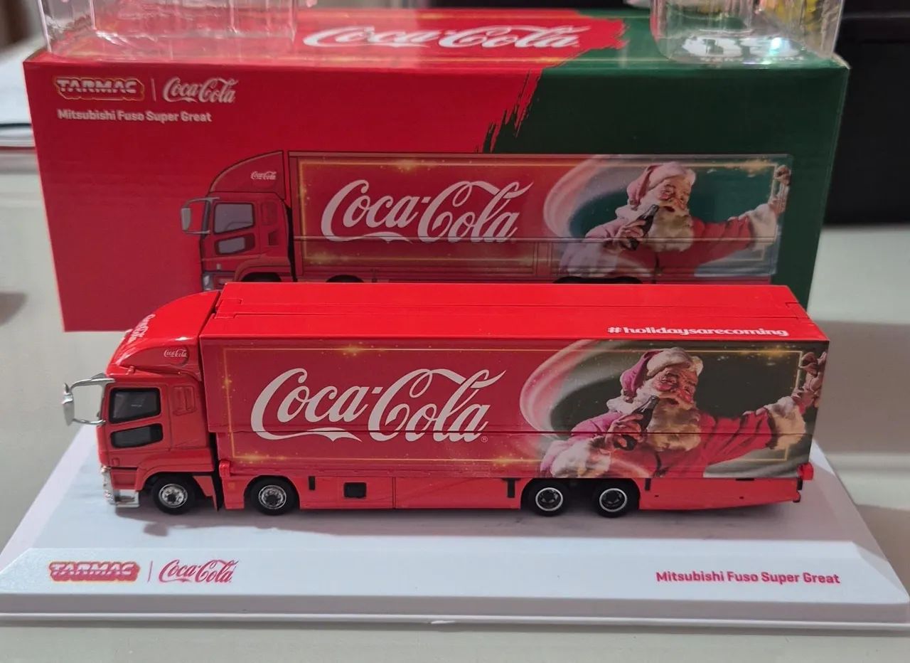 TARMAC MITSUBISHI FUSO SUPER GREAT COCA-COLA - Brinquedos e Jogos