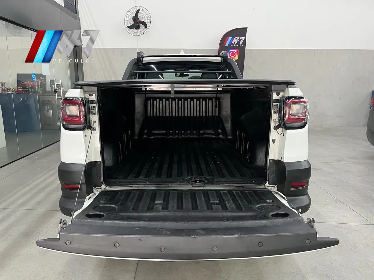 Fiat Strada Endurance 1.4 Flex 8V CS Plus 2023 - Foto 5