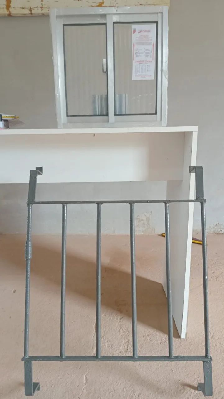JANELA DE BANHEIRO 40X40 + GRADE DE PROTEÇÃO DE 50X50 CONJUNTO COMPLETO PROMOÇÃO  - Foto 4