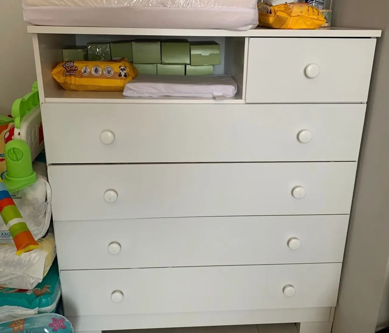 Cômoda de bebê 