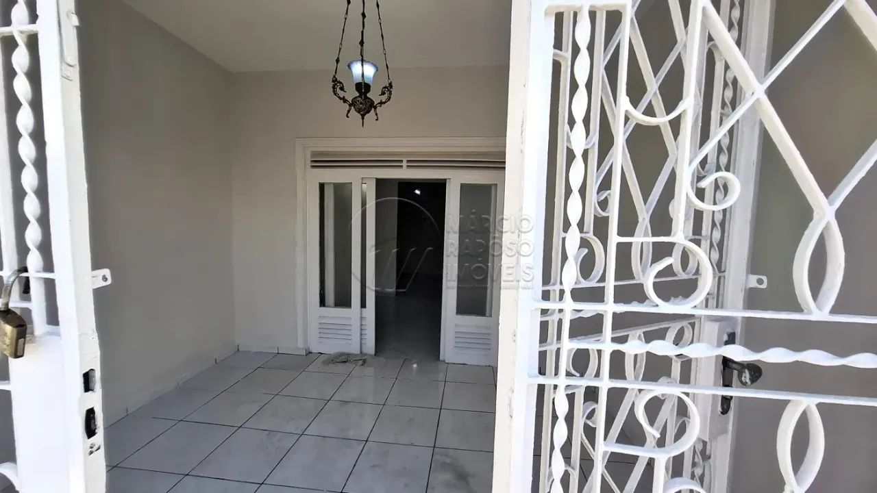 Casa de Esquina com 3 Quartos à venda na Ponta Grossa - Foto 3