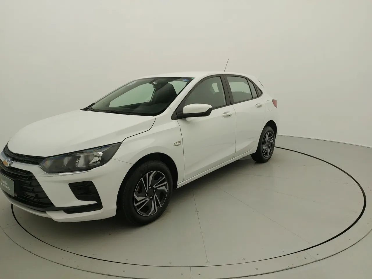 Chevrolet Onix Hatch 1.0 12V Flex Mec. 4P, foto 1 de 18