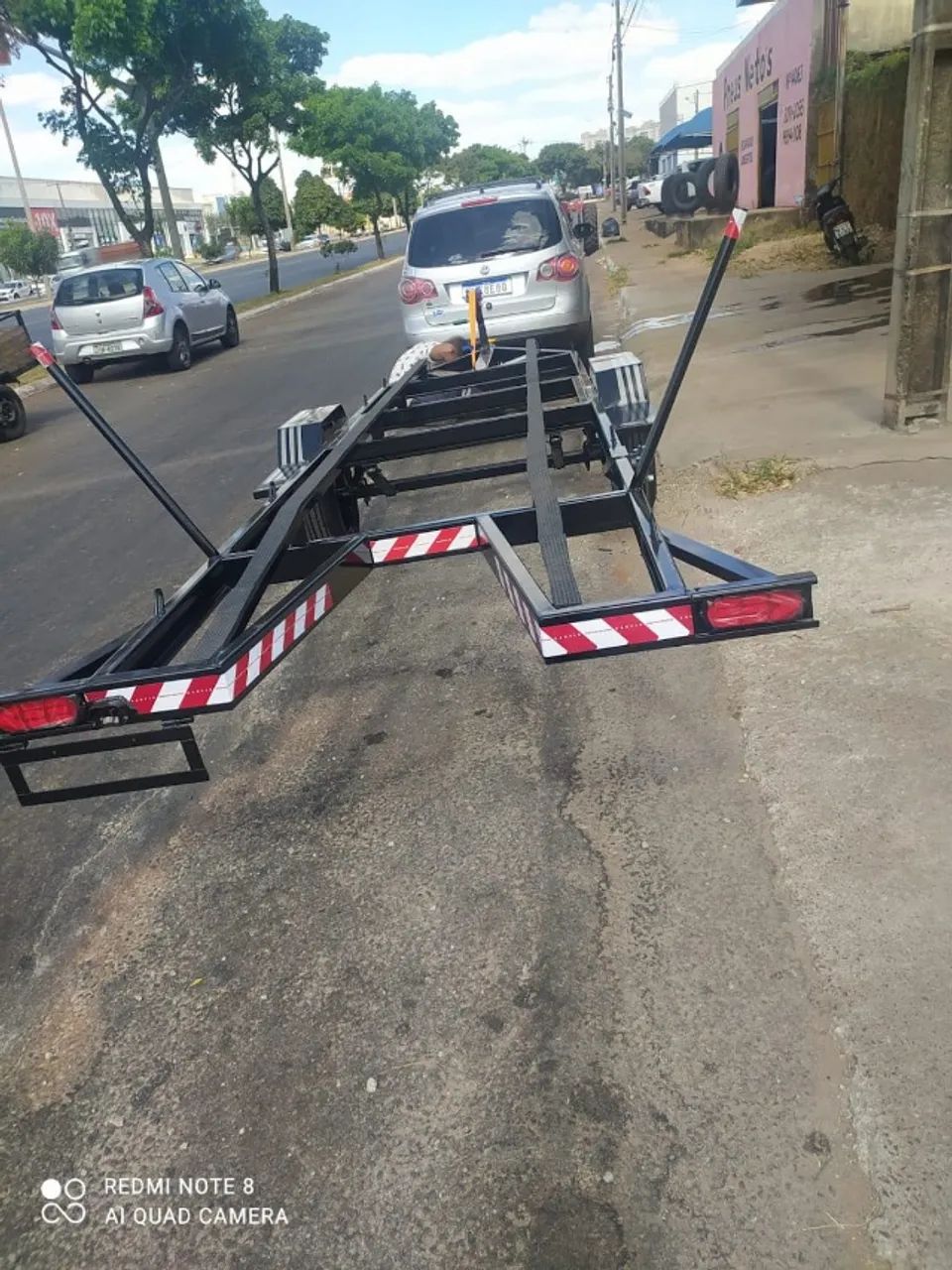 Carretinha pra canoa de 5mt chassi  