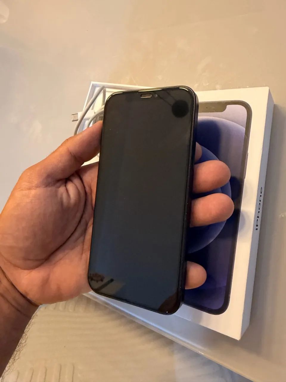 iPhone 12 - 64g usado com caixa