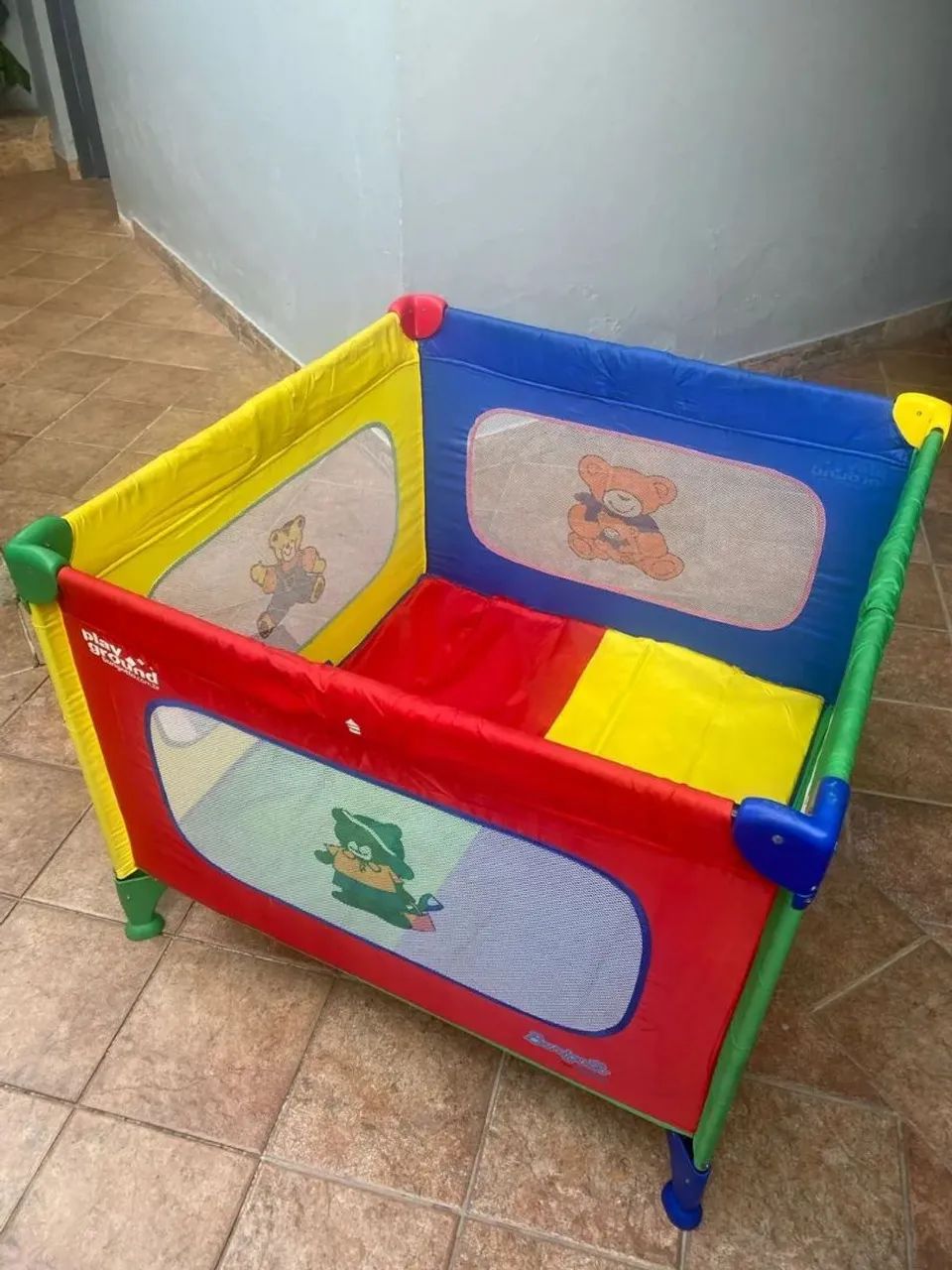Cercadinho de bebê (Chiqueirinho BURIGOTTO)